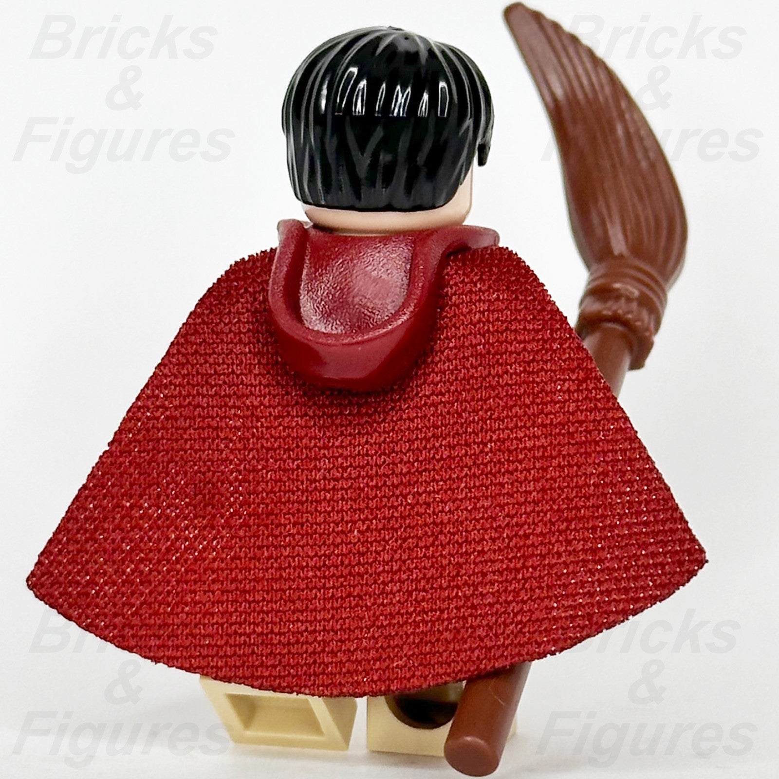 LEGO Harry Potter Minifigure Gryffindor Quidditch Uniform Hood Cape Wizard 764161