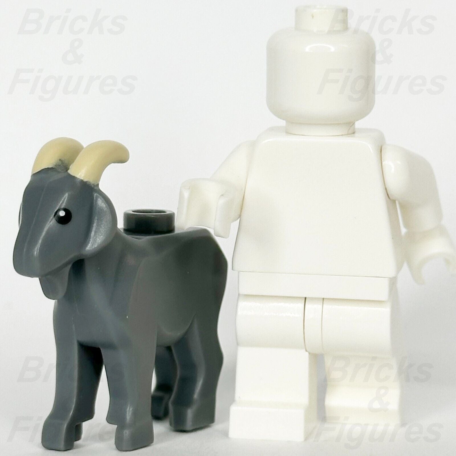 LEGO Castle Goat Animal Minifigure Dark Bluish Grey Tan Horns 10332 95341pb03 - Bricks & Figures