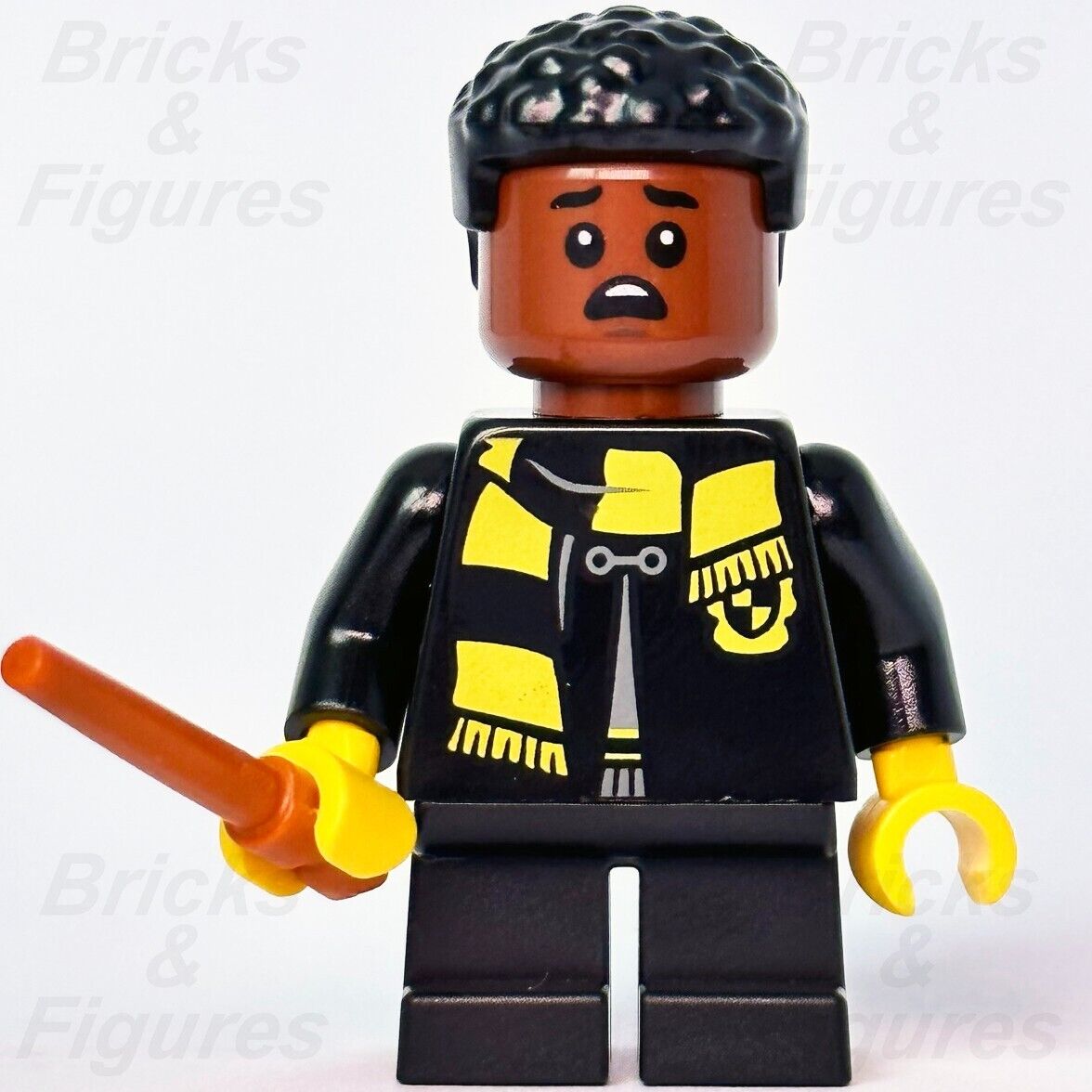 LEGO Hufflepuff Student Harry Potter Minifigure Hogwarts Wizard w/ Scarf 76399 - Bricks & Figures